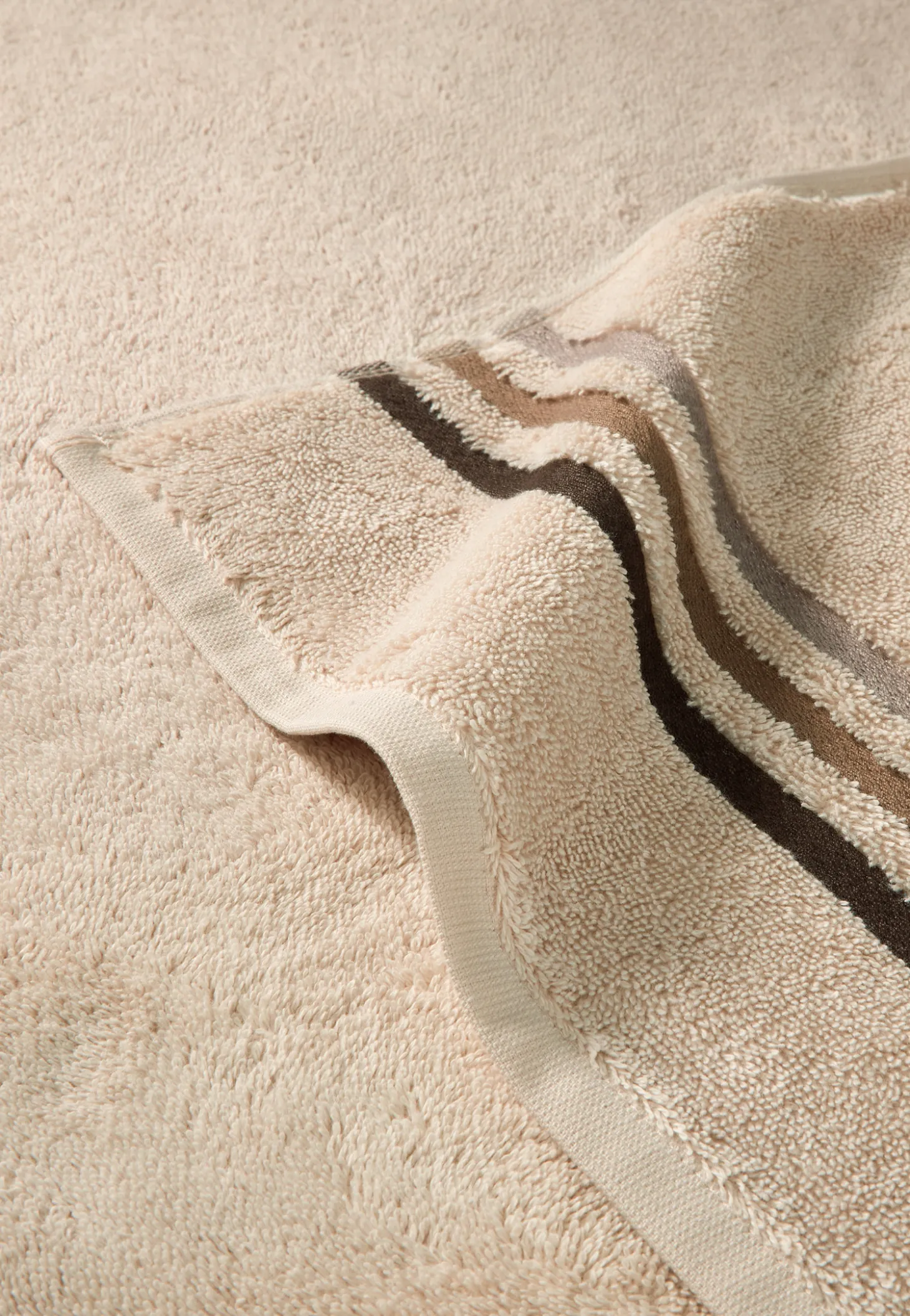 Duschtuch Skyline Color 70x140 beige - SCHIESSER Home