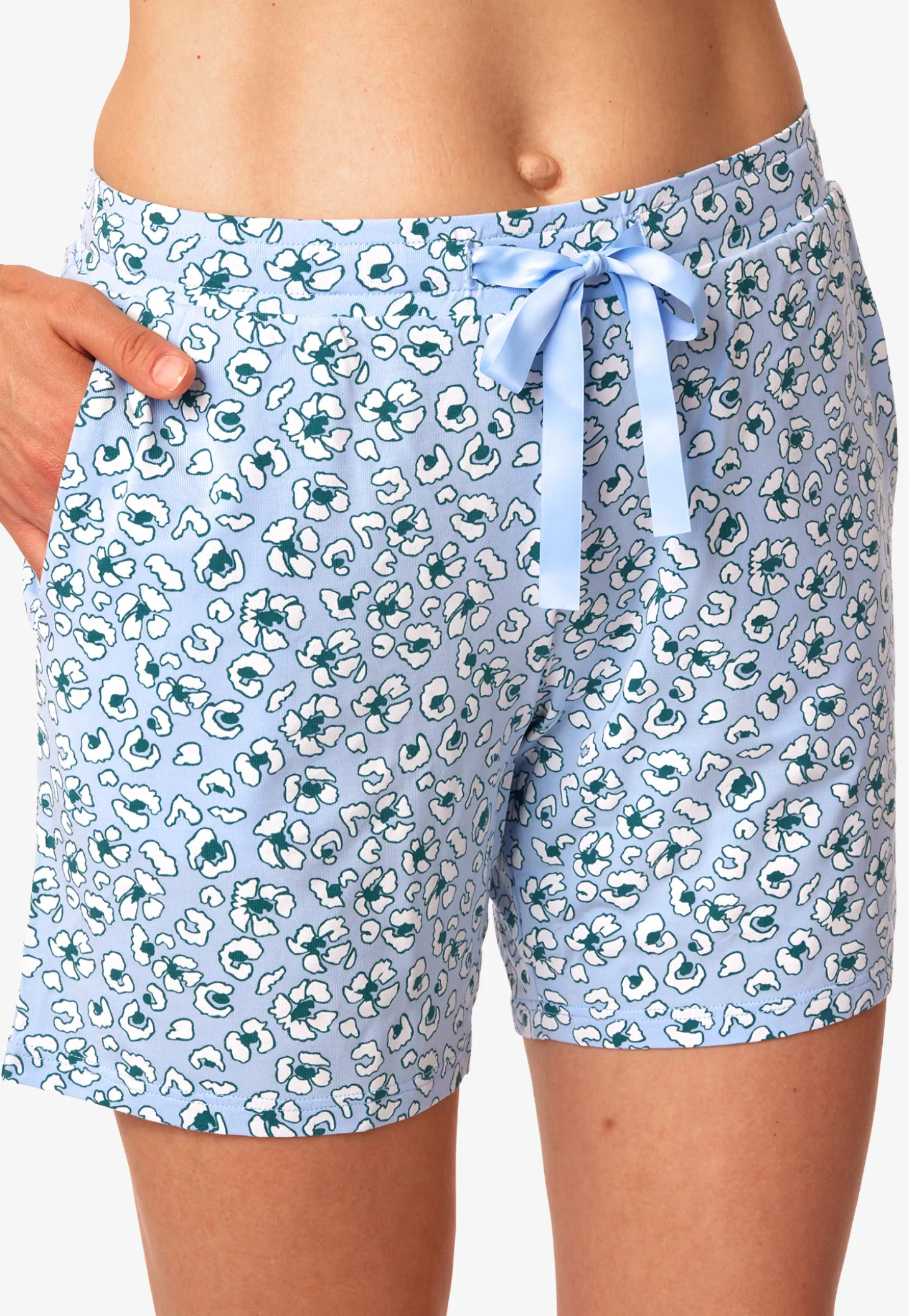 Hose kurz hellblau gemustert - Mix+Relax